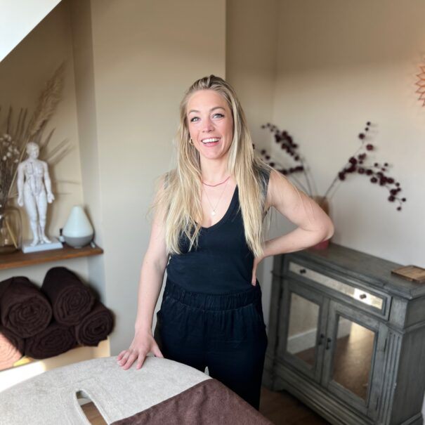 Transformation Cupping & holistic health in de cupkamer van Astrid van de Kamer